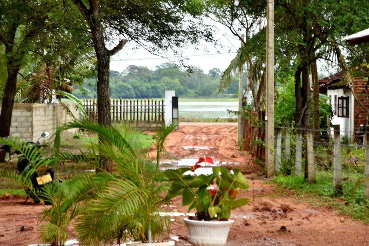 Dula Lake Resort Holambra Exterior foto